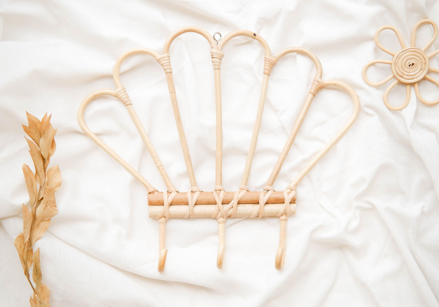 Rattan Shell Wall Hook | Baby Clothes Hanger | Boho Kids Room Decor | Natural Girls Room Decor