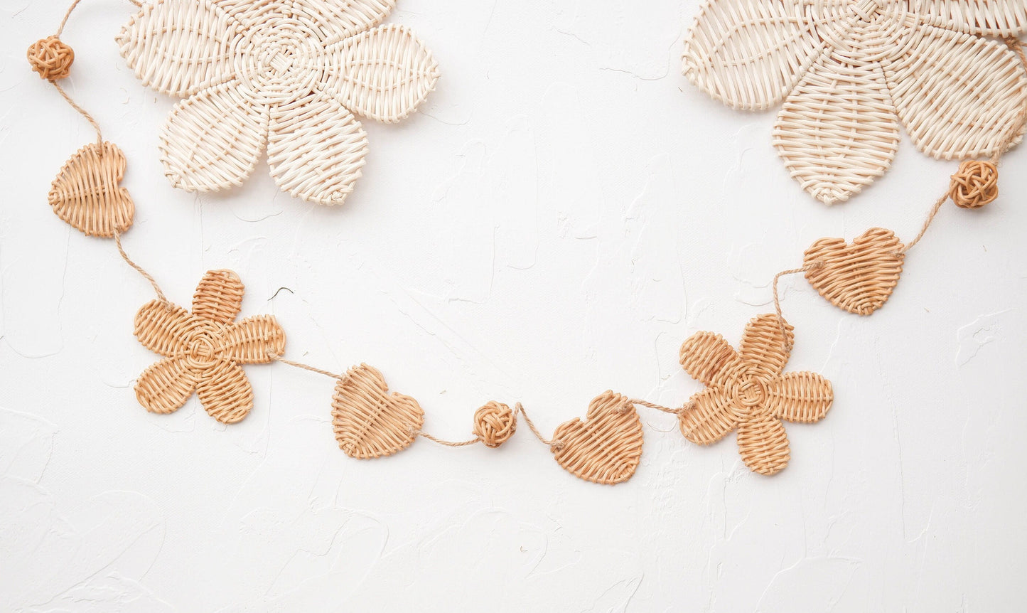 Flower Garland Wall Decor, Rattan Garland Party, Boho Rattan Nursery Decor, Felt Daisy Garland, Flag Rattan Decor, Baby Girl Nursery Decor