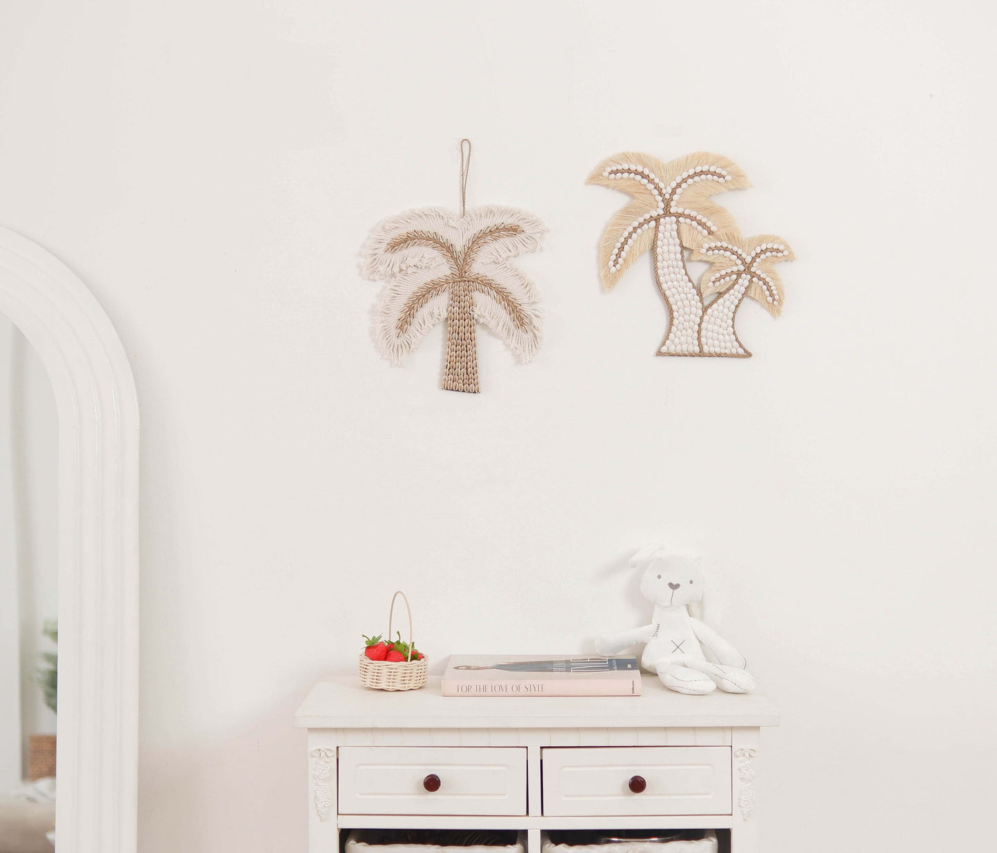 Palm Tree Shell Nursery Decor, Boho Beach Nursery Decor, Brown Sea Shell Wall Hanging, Boho Kids Room Decor, Coastal Playroom Wall Decals
