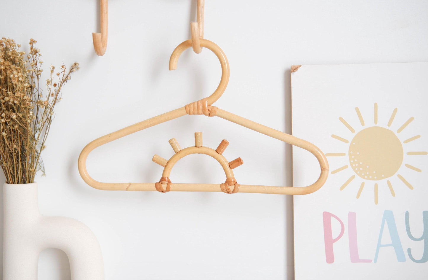 Rattan Hanger for Kids, Boho Baby Clothes Hanger, Sunrise Rattan Hanger, Rattan Kids Clothing Rack, Rattan Nursery Hanger, Kids Rattan Decor