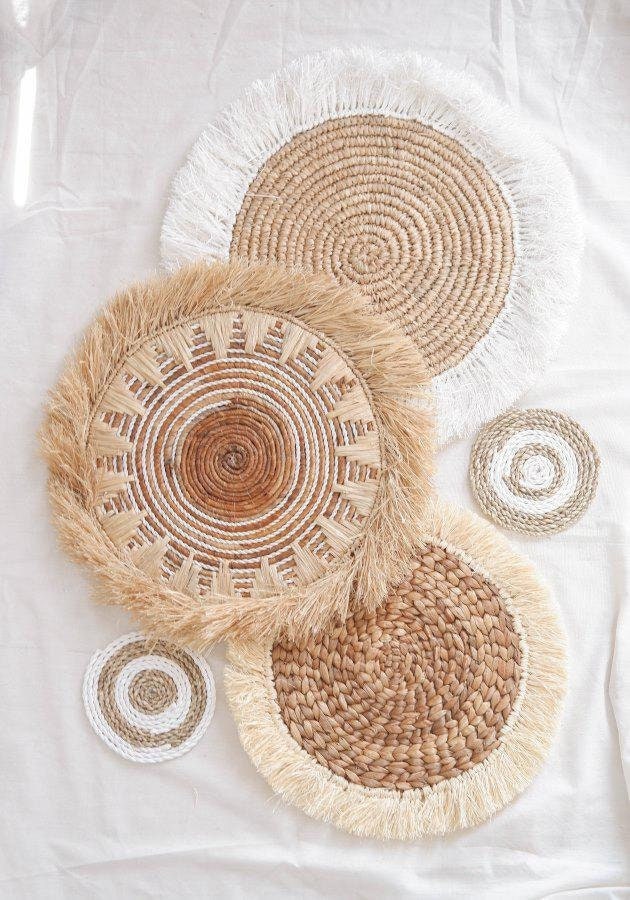 Boho Basket Wall Decor Set 5, Boho Wall Basket with Fringe, Seagrass Basket Wall Hanging, Round Straw Wall Art, Natural Wicker Wall Decor
