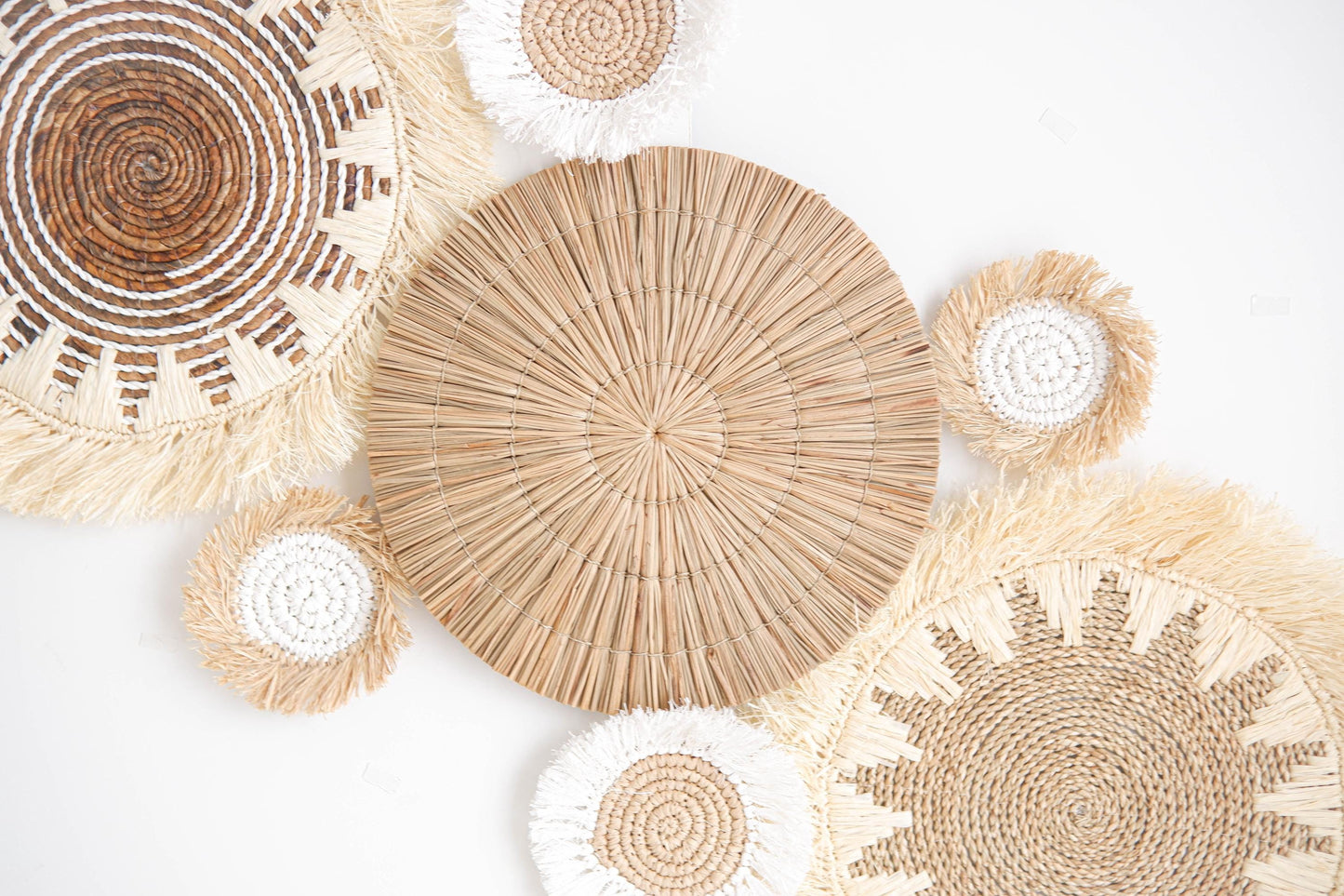 Boho Wall Basket With Fringet Set Of 7, Seagrass Basket Wall Decor, Natural Wall Decor, Boho Wicker Wall Plates, Bohemian Wall Decor