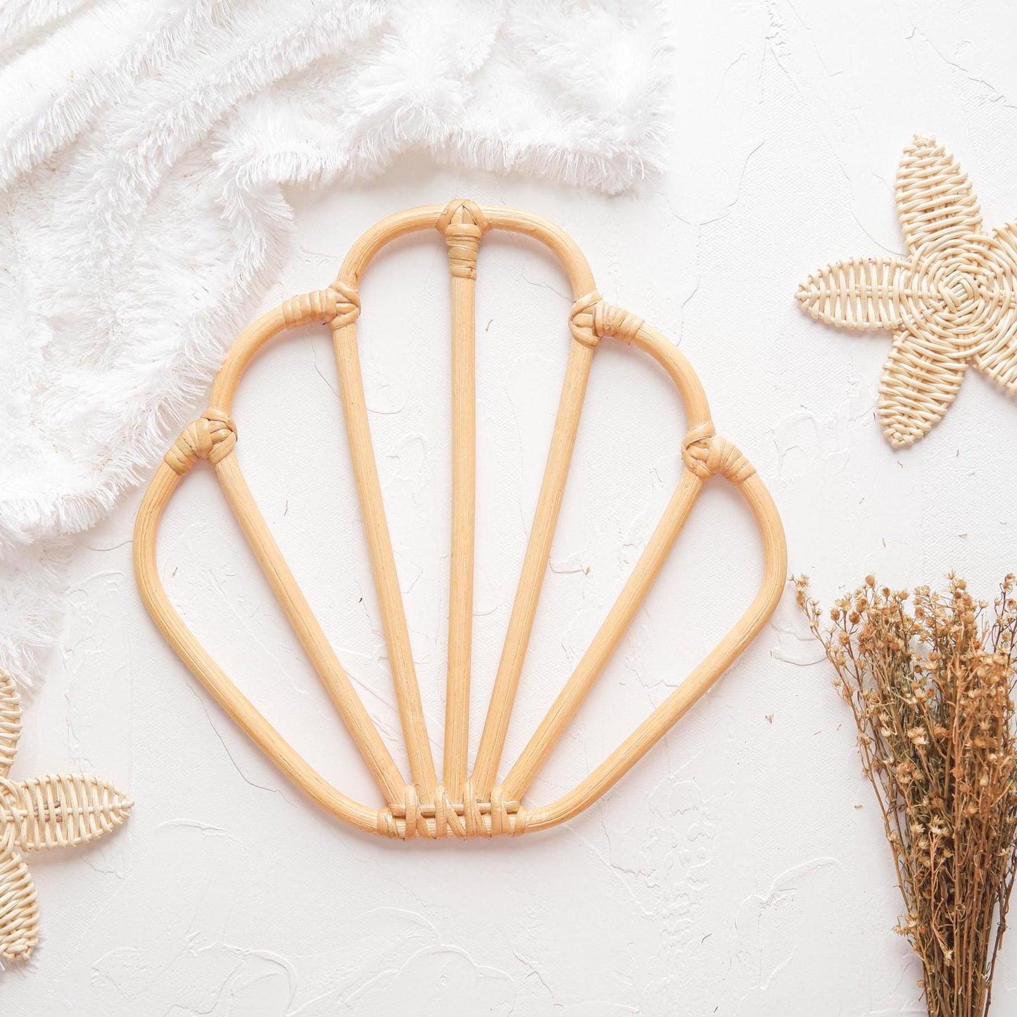 Rattan Sea Shell Wall Decor, Boho Rattan Nursery Wall Decor, Shell Nursery Decor, Beach Baby Wall Decor, Coastal Kids Playroom Decoration