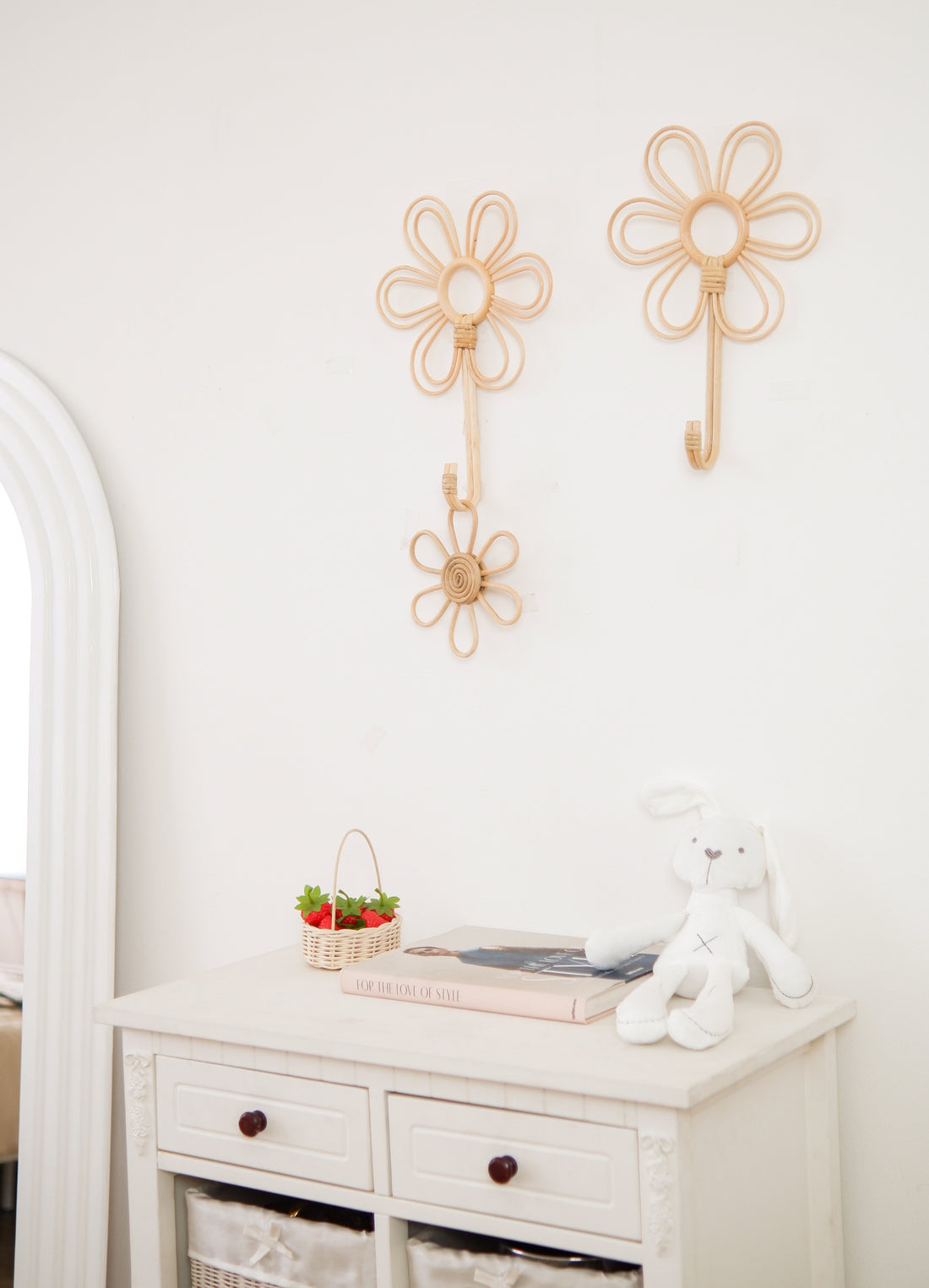 Choosing the Perfect Rattan Wall Hooks for Your Nursery: Shopping Tips and Recommendations