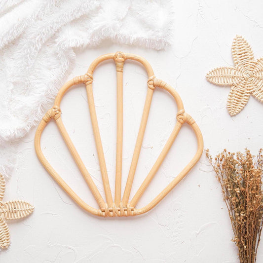 Rattan Sea Shell Wall Decor, Boho Rattan Nursery Wall Decor, Shell Nursery Decor, Beach Baby Wall Decor, Coastal Kids Playroom Decoration